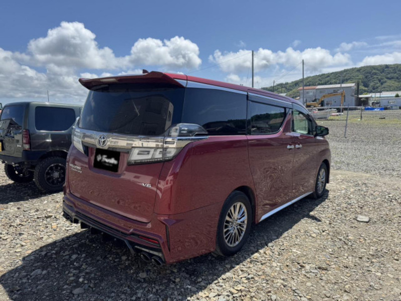 VELLFIRE