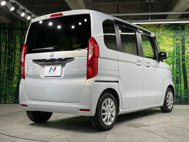 N BOX