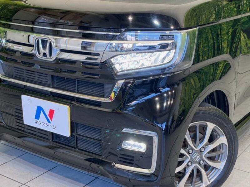 N BOX CUSTOM