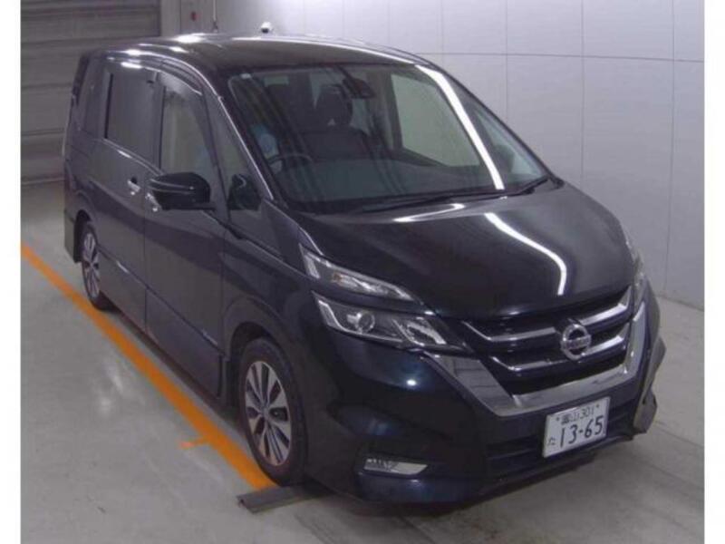 NISSAN SERENA