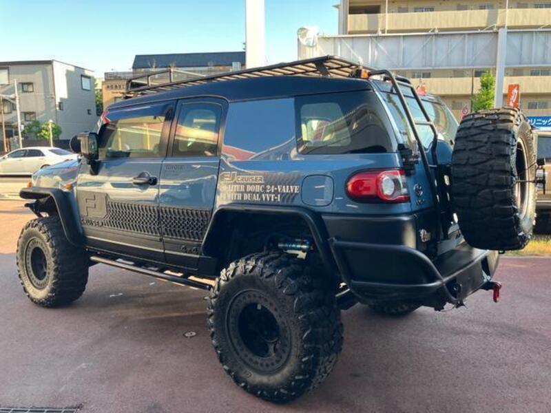 FJ CRUISER