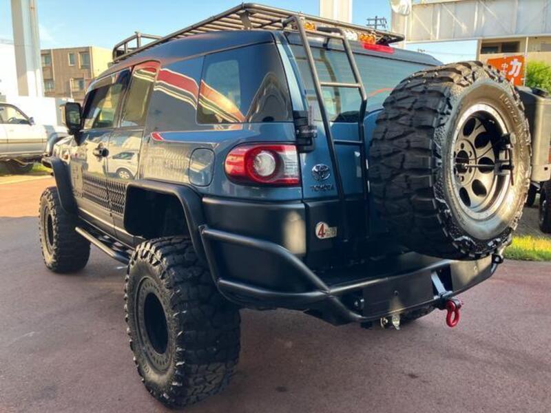 FJ CRUISER