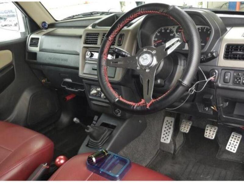 PAJERO MINI