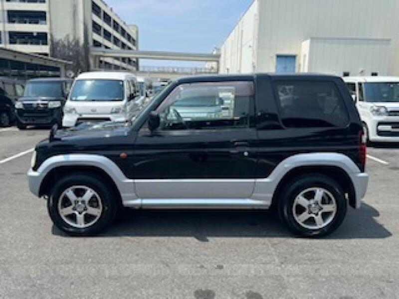 PAJERO MINI