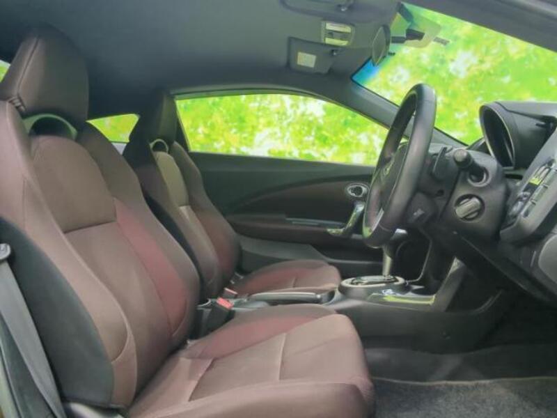 CR-Z