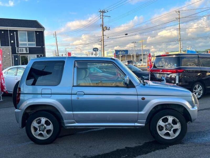 PAJERO MINI