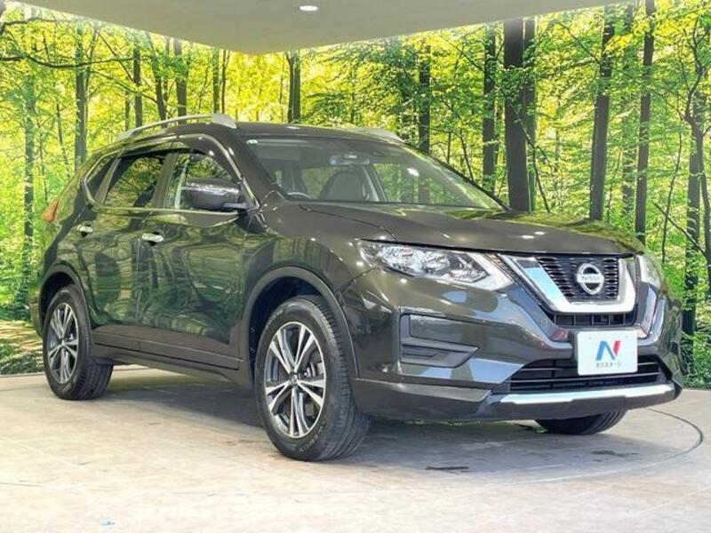X-TRAIL