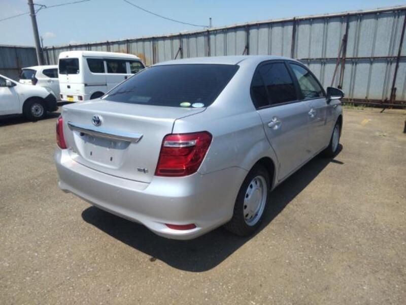 COROLLA AXIO