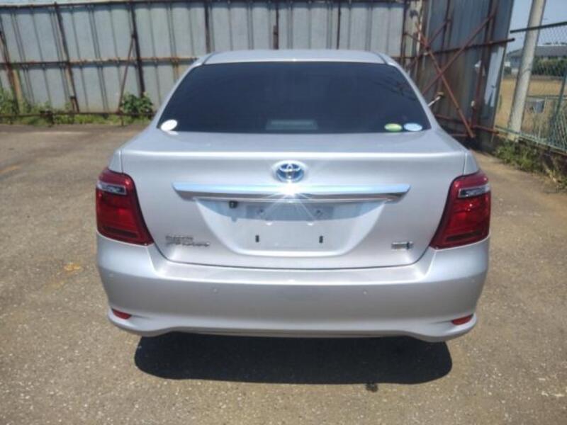 COROLLA AXIO