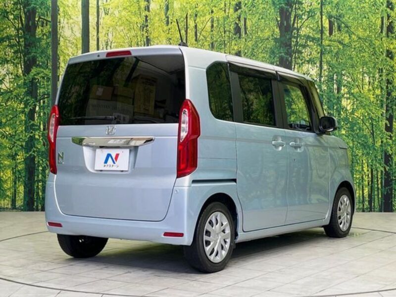 N BOX