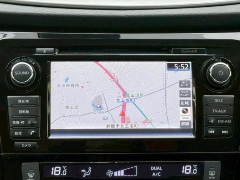 X-TRAIL