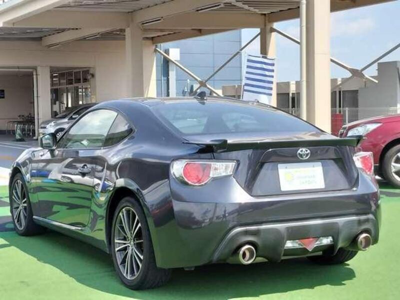 86