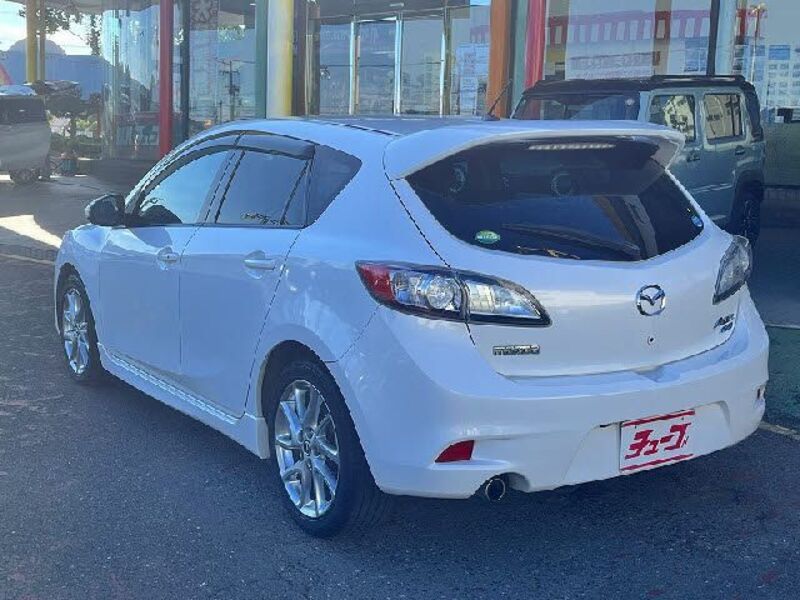 AXELA SPORTS