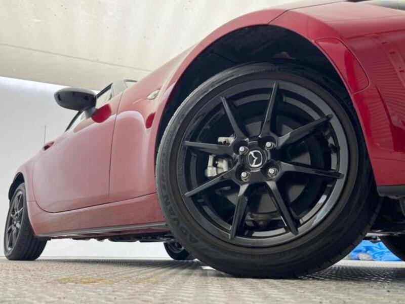 ROADSTER