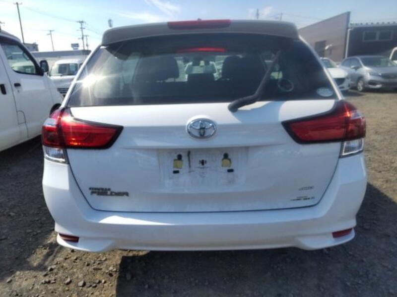 COROLLA FIELDER