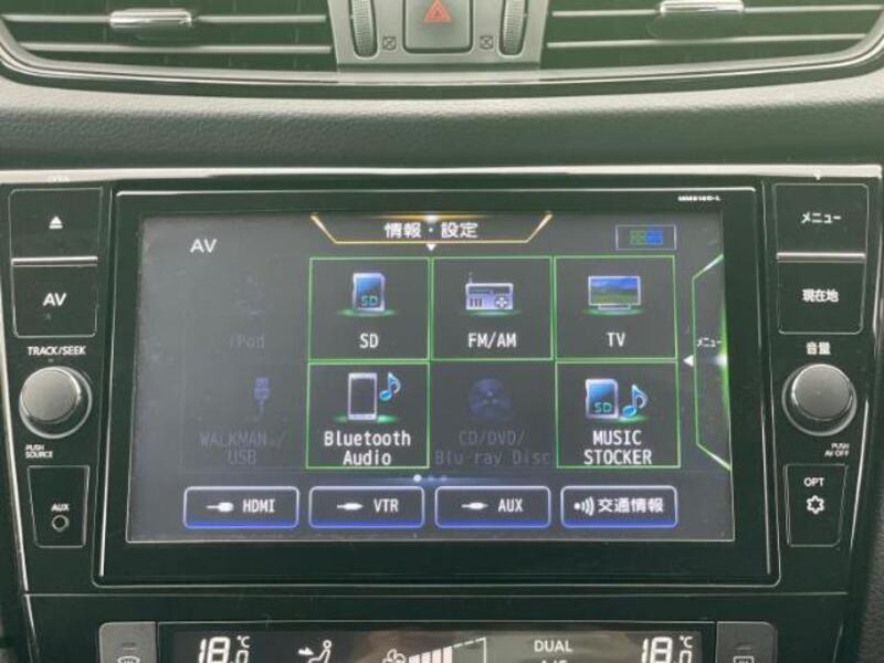 X-TRAIL