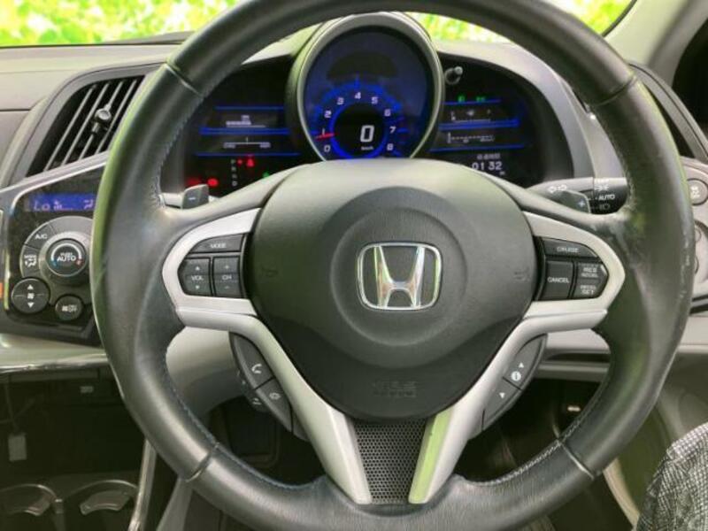 CR-Z