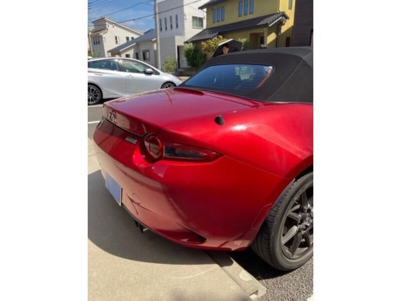 ROADSTER