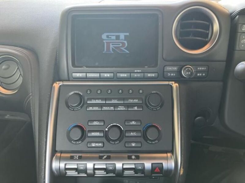GT-R
