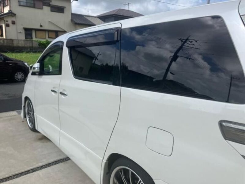 VELLFIRE