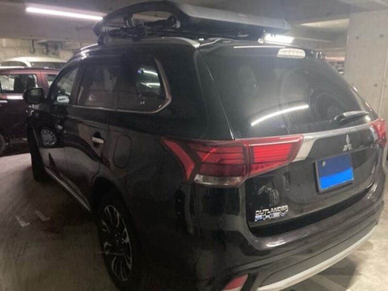 OUTLANDER PHEV