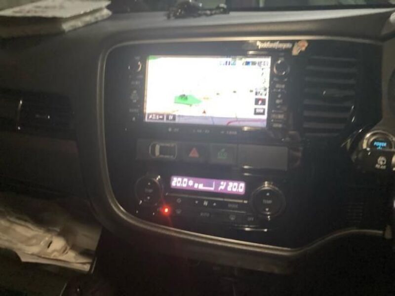 OUTLANDER PHEV