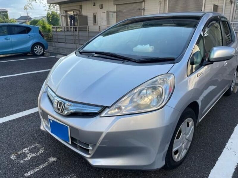 FIT HYBRID