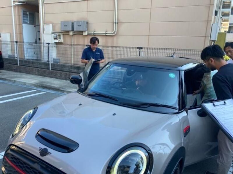 MINI