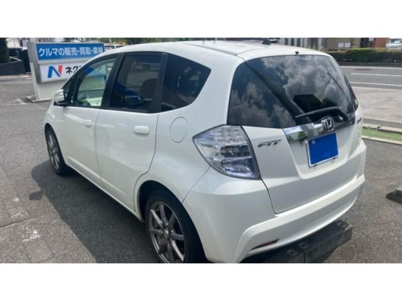 FIT HYBRID