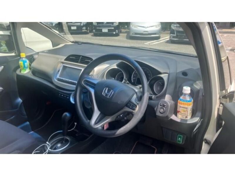 FIT HYBRID