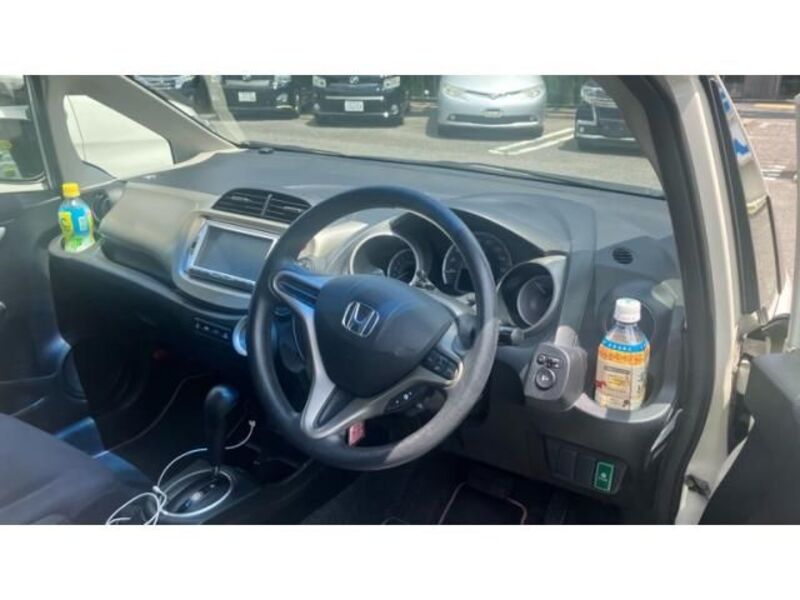FIT HYBRID