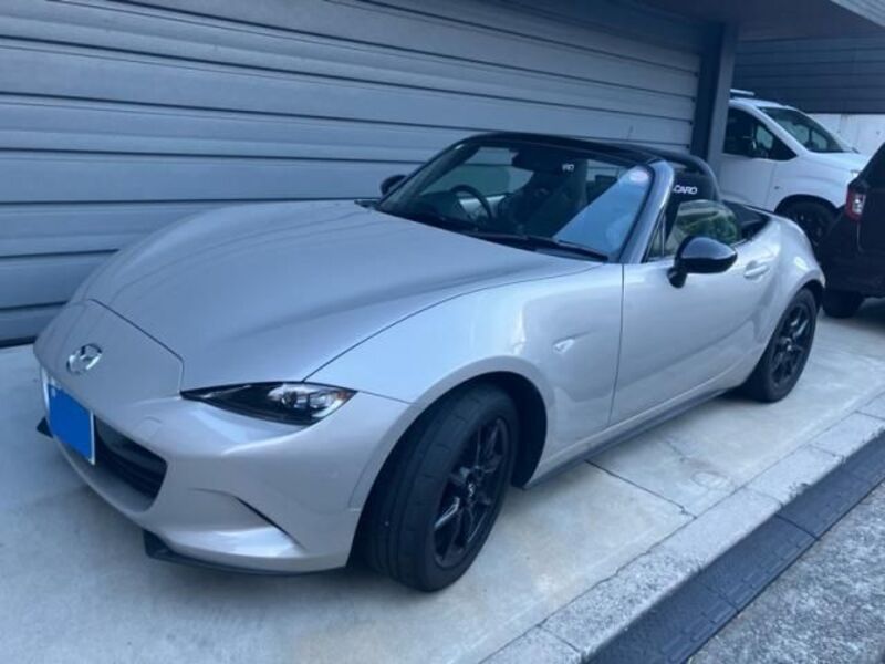 ROADSTER