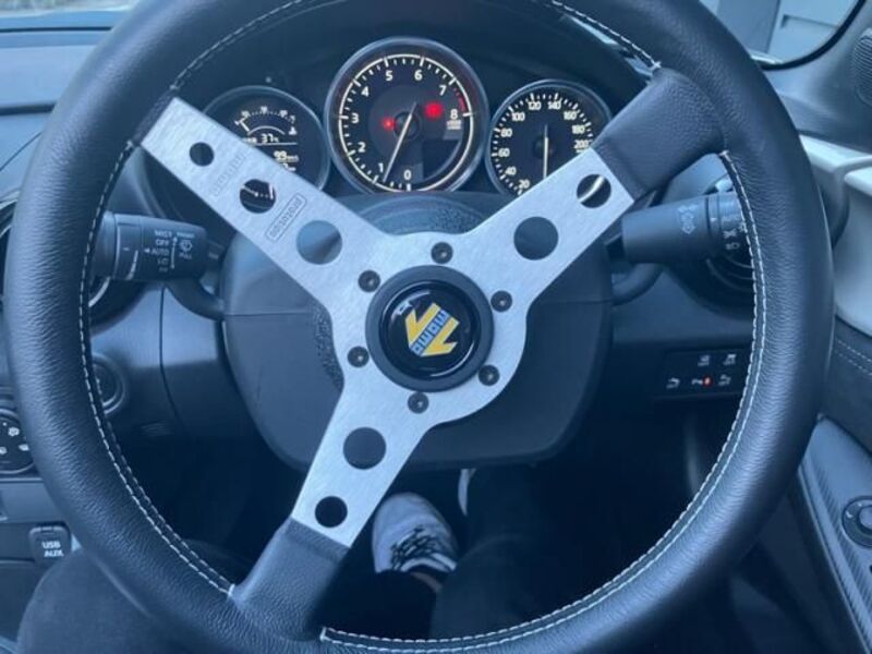 ROADSTER