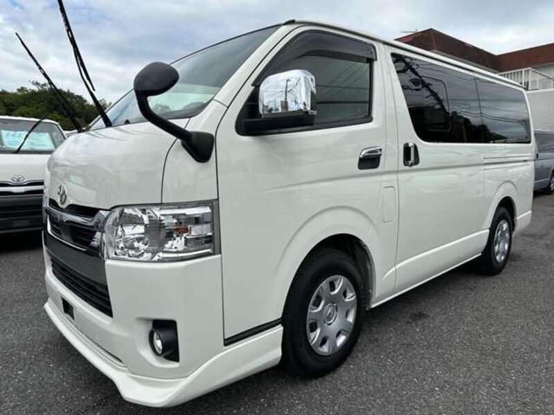 HIACE VAN