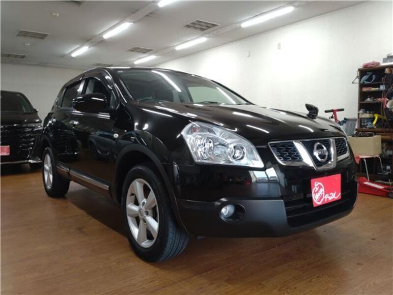 NISSAN DUALIS