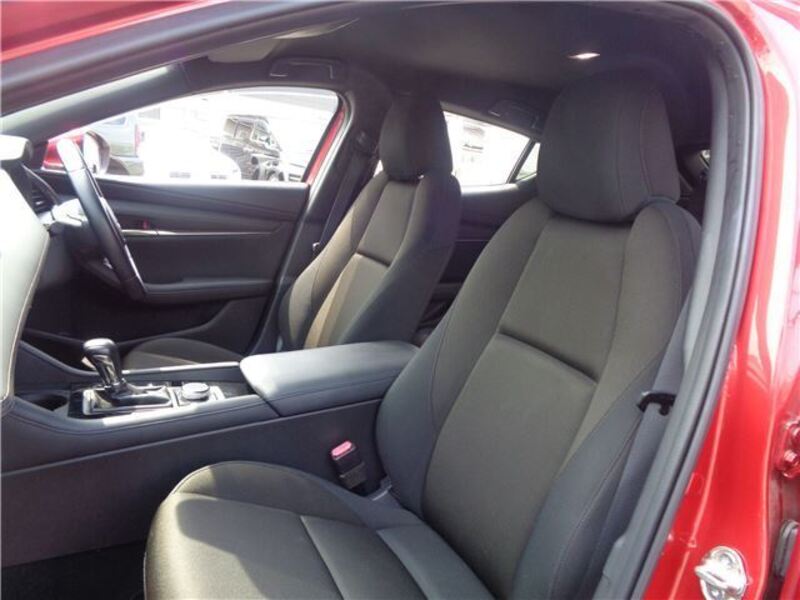 MAZDA3