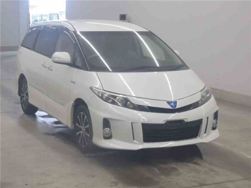 TOYOTA ESTIMA HYBRID