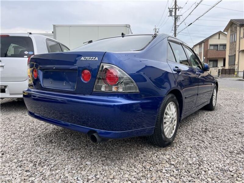 ALTEZZA