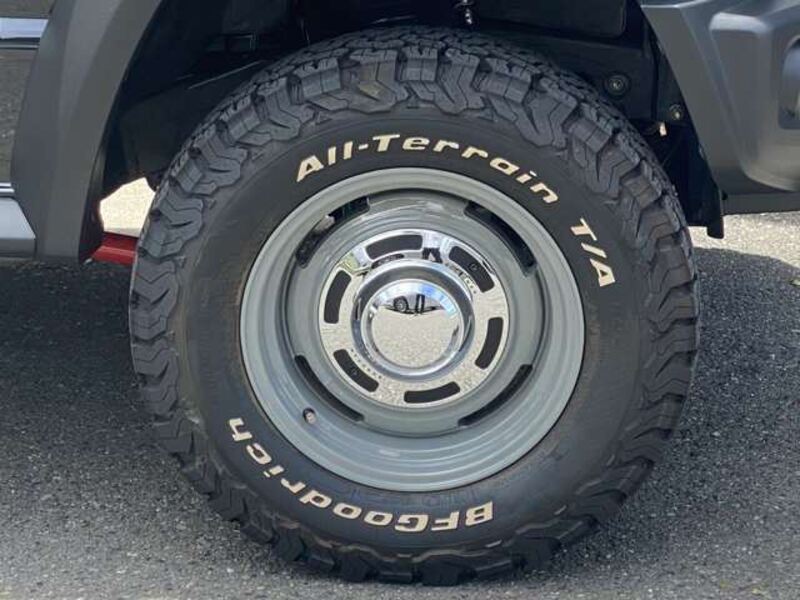 JIMNY SIERRA