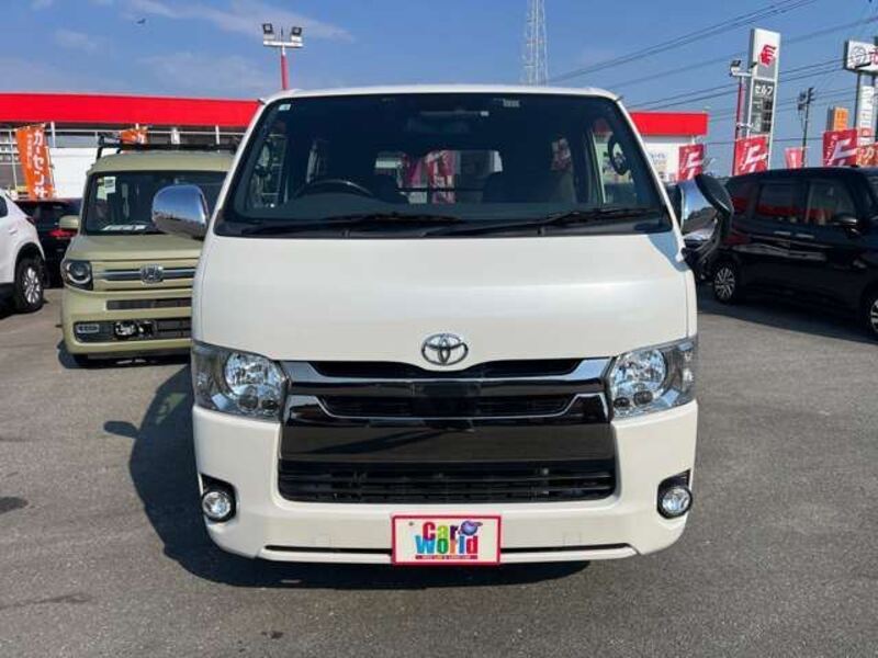 HIACE VAN