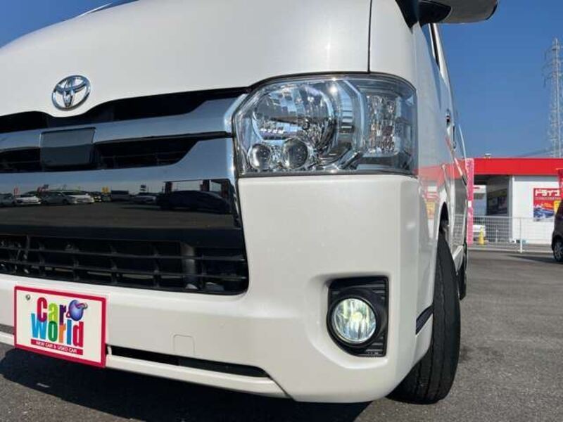 HIACE VAN