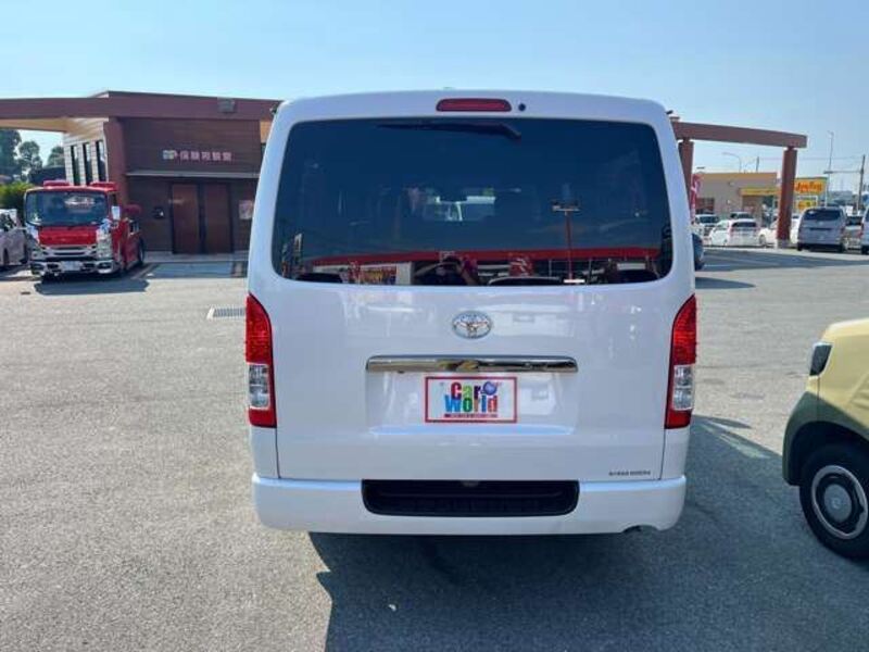 HIACE VAN