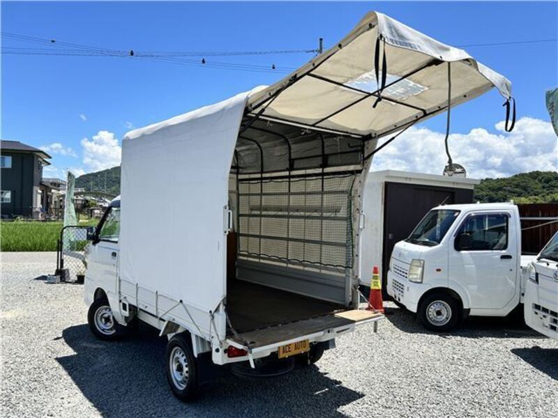 HIJET TRUCK