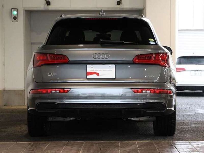 Q5