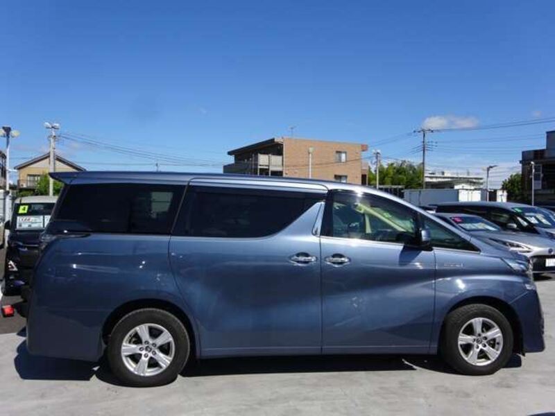 VELLFIRE