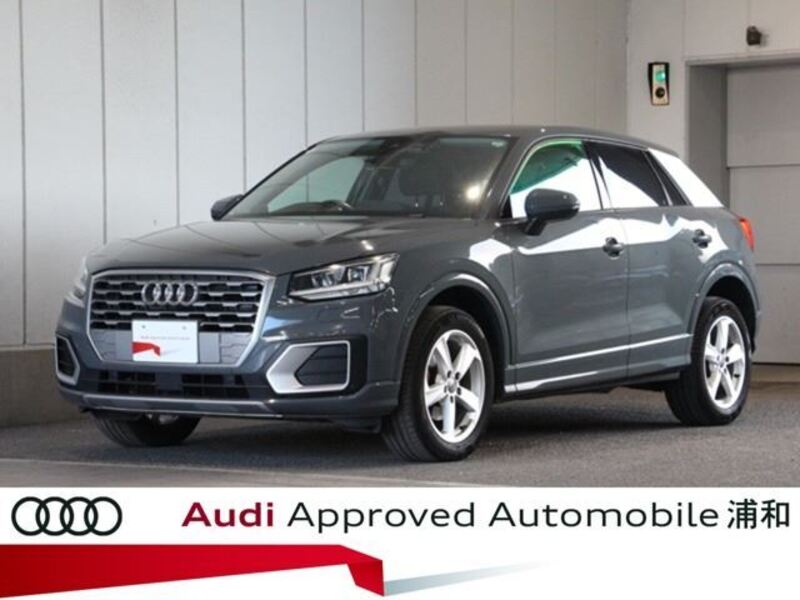 AUDI Q2
