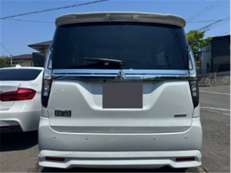 DELICA D2