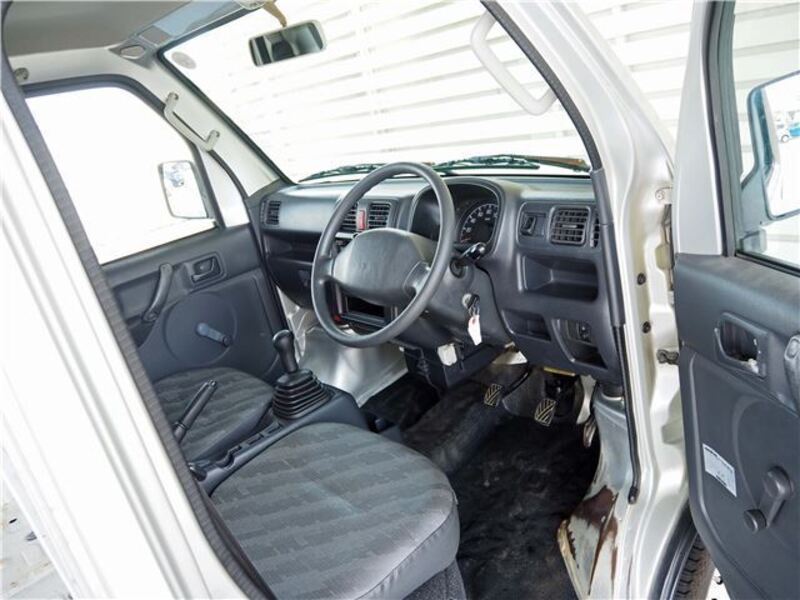 CARRY TRUCK