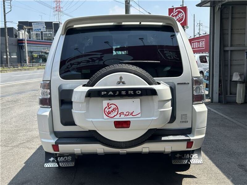 PAJERO