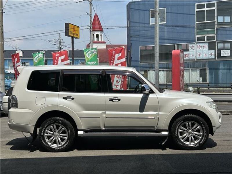 PAJERO
